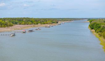 8042 Mariners Lndg, Awendaw, SC 29429