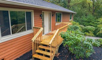 3320 Hazelwood Ct, Baneberry, TN 37890