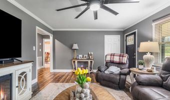 105 Cedar Ln, Attalla, AL 35954