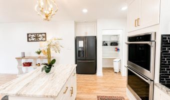 622 E Memorial Dr, Ahoskie, NC 27910