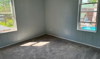 215 N 10th Ave, Altoona, PA 16601