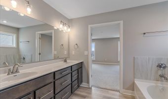 11024 Farmview Dr, Alexandria, KY 41001