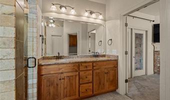 903 SW Edinburgh Ave, Bentonville, AR 72713