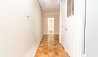 10500 MONTROSE Ave M4, Bethesda, MD 20814