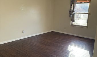 8815 Royal Meadow Dr, Indianapolis, IN 46217