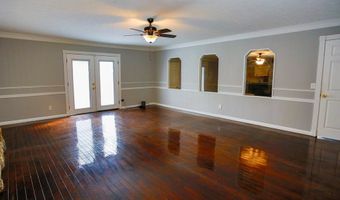 708 Miles Rd, Baxley, GA 31513