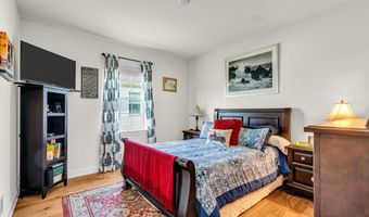 113 Edenton Dr, Barnegat, NJ 08005