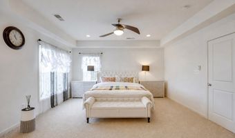 25099 PRAIRIE FIRE Sq, Aldie, VA 20105