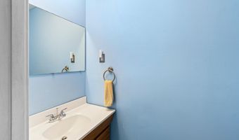12422 SARAH Ln, Bowie, MD 20715