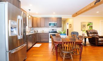 9378 Lemon St, Angola, NY 14006