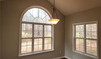 1943 Little Creek Xing NW, Acworth, GA 30101