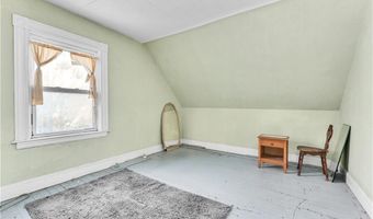 171 Norwood Ave, Cranston, RI 02905