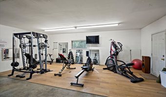 15250 Evergreen Ridge St, Anchorage, AK 99516
