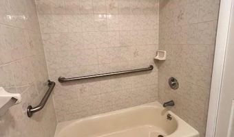 44 W 56TH St, Bayonne, NJ 07002