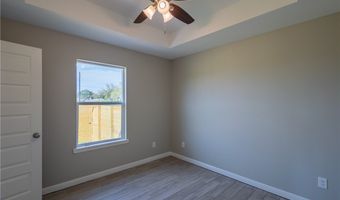 1047 N King St, Alice, TX 78332