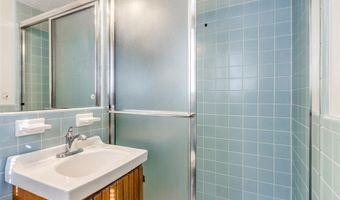 3704 N Riverside Dr, Bethany, OK 73008