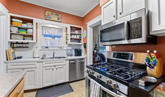 145 Parkgate Ave, Austintown, OH 44515