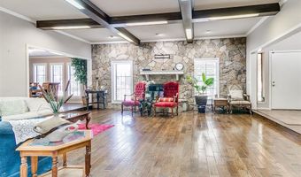 8101 Brownsville Ln, Bethany, OK 73008