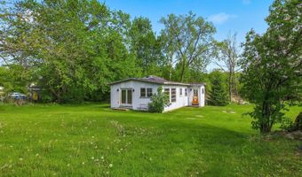 42177 N Lake Ave, Antioch, IL 60002