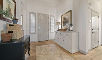 92 ALMARTE Dr, Carefree, AZ 85377