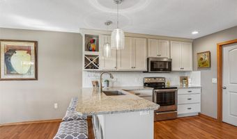 1906 SE Snowberry Ln, Ankeny, IA 50021