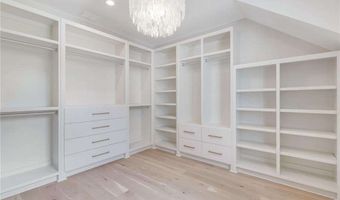 290 Christopher Robin Rd, Alpharetta, GA 30005