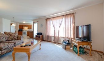 1094 Holly Dr, Antioch, IL 60002