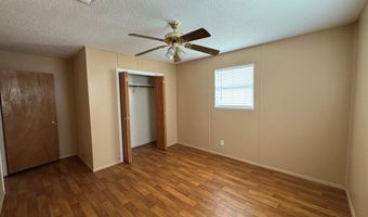 806 N 10th St, Alpine, TX 79830