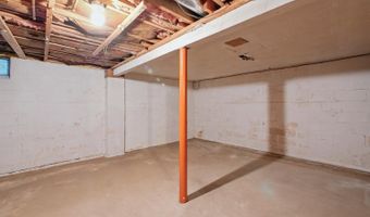 58 Hunters Ln, Batesville, IN 47006
