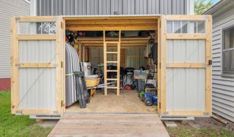 1518 E HARRIET St, Appleton, WI 54915