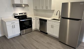 8 B Hiland Pl, Benton, AR 72015