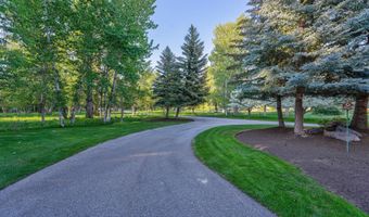 1301 Glen Aspen Dr, Bellevue, ID 83313