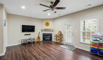 41925 MORELAND MINE Ter, Aldie, VA 20105