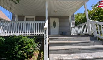 131 Grove Dr, Ashtabula, OH 44004