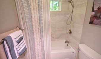 216 Jenness Hill Rd, Bristol, NH 03222