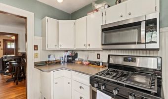 818 Northwestern Ave, Ames, IA 50010