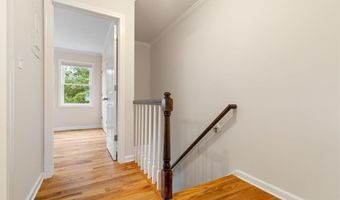 45 Hillside Ave 4, Branford, CT 06405