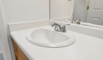 608 Anasazi Dr, Aztec, NM 87401