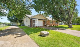 800 E Prairie Ln, Ash Grove, MO 65604