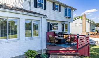 3146 CLUB Dr, Allentown, PA 18103