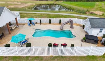 31 Chasewood Dr, Angier, NC 27501
