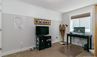 1296 Angela St, Chubbuck, ID 83202