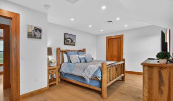 4362 Lake St, Bridport, VT 05734
