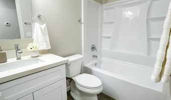 9494 W Tinajas Dr, Arizona City, AZ 85123