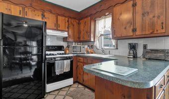 224 Tiller Ave, Beachwood, NJ 08722