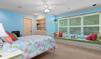 946 Briarwood Dr, Bartlesville, OK 74006