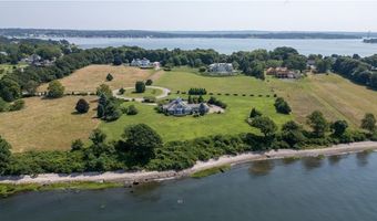 33 Courageous Cir, Bristol, RI 02809