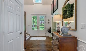 152 Thornhill Dr, Athens, GA 30607