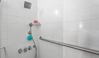 76-6246 Alii Dr #224, Kailua Kona, HI 96740