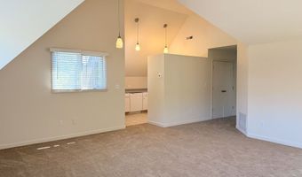 118 Montoya Dr 118, Branford, CT 06405